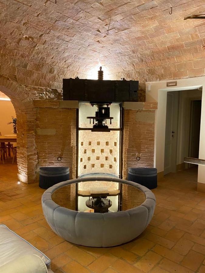 Relais Maria Cristina Bed and Breakfast Chianni Εξωτερικό φωτογραφία