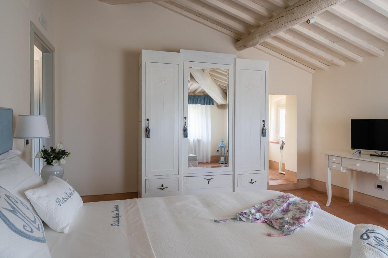 Relais Maria Cristina Bed and Breakfast Chianni Εξωτερικό φωτογραφία
